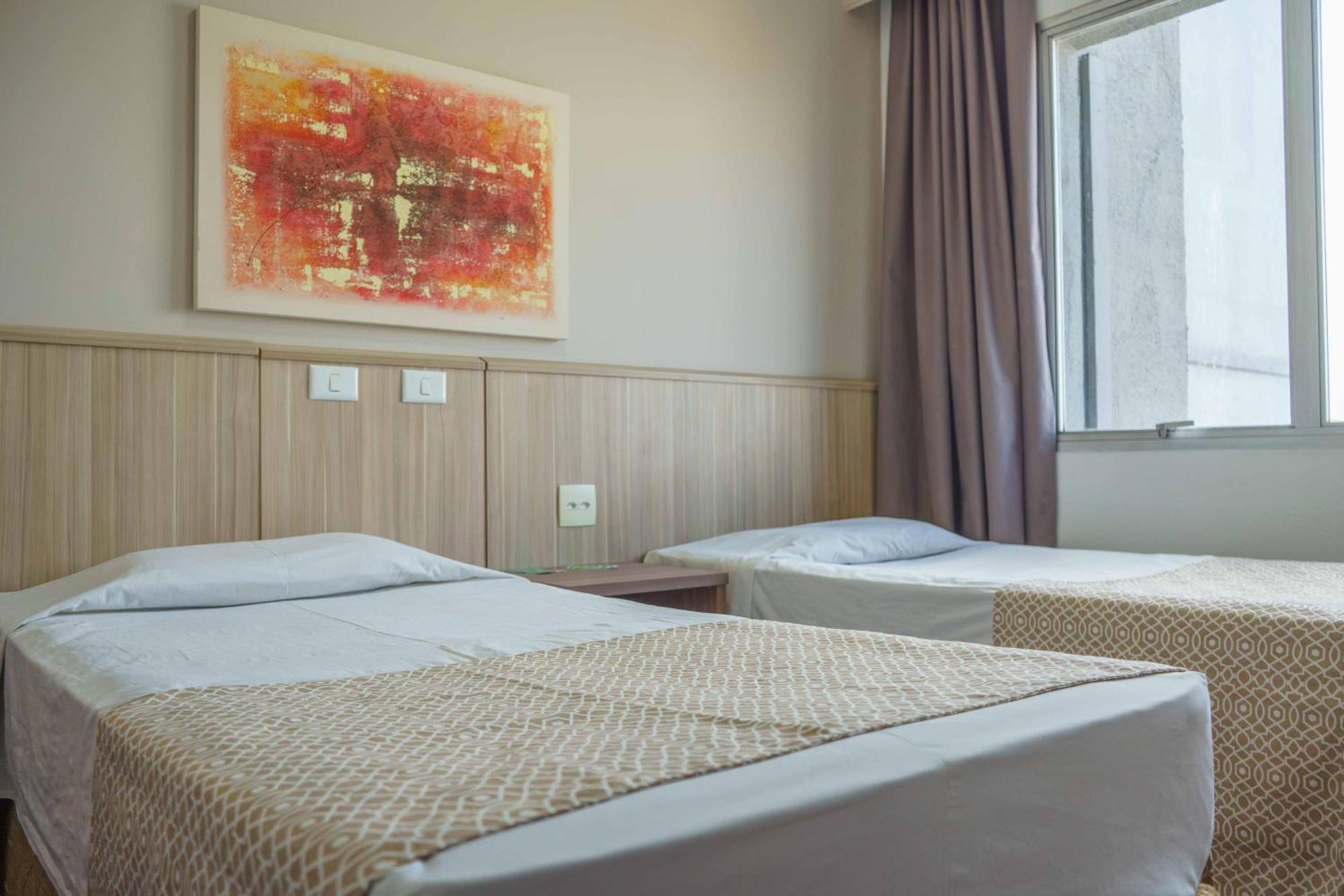 Hotel Nacional Inn Porto Alegre - Proximo Ao Complexo Hospitalar Santa Casa E Ufrgs Extérieur photo